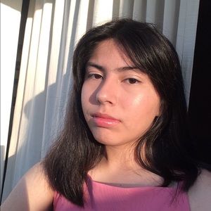 Meet your Posher, Esther